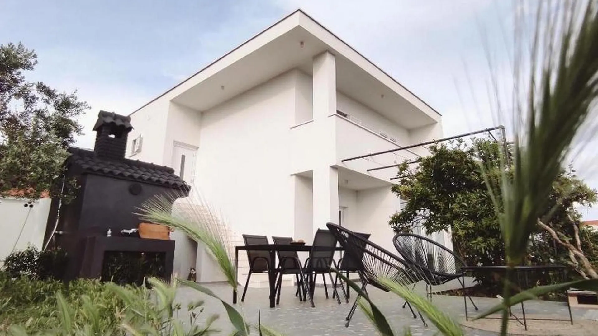 Holiday home Peaceful House With Jacuzzi And Sea View Villa Kastela Croatia
