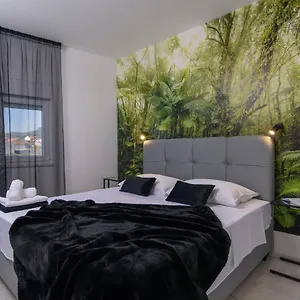  Apartment Batinic